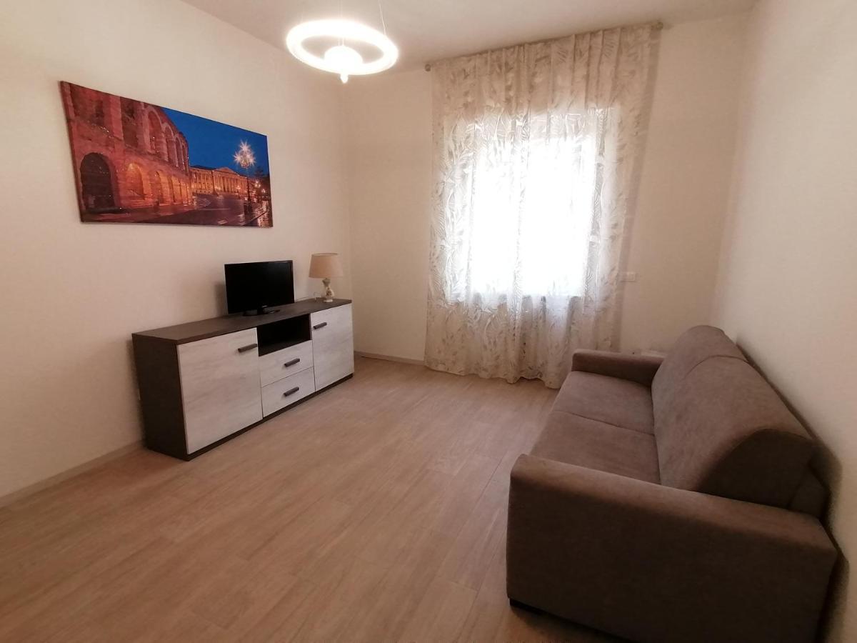 V & G House Apartment Verona Ngoại thất bức ảnh